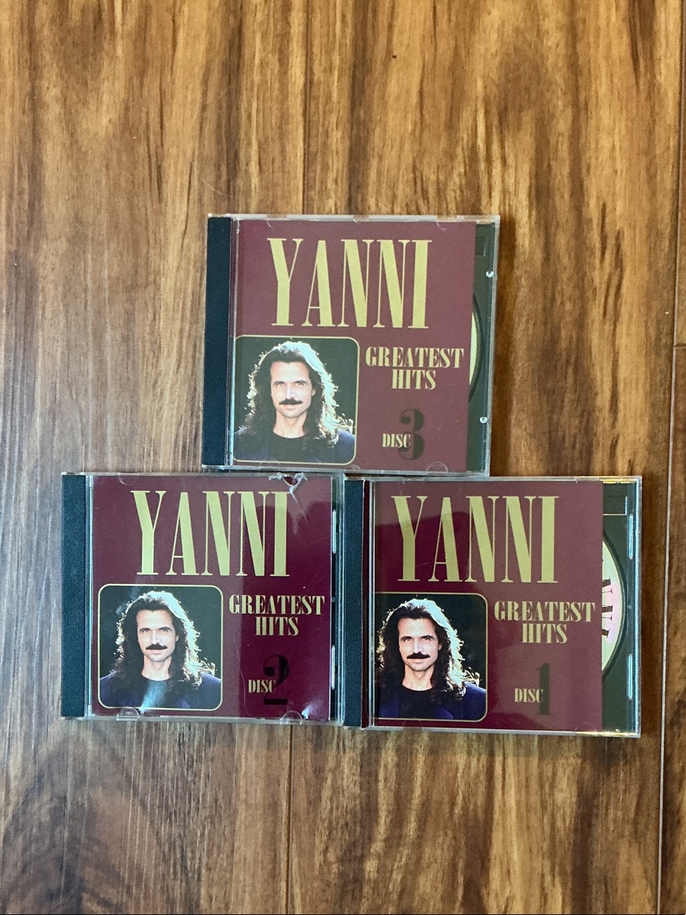 YANNI GREATEST HITS CD